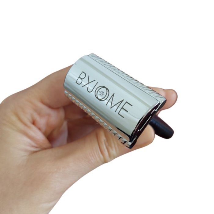 Pánsky holiaci strojček BYJOME Shine Blue – precízne a hladké oholenie